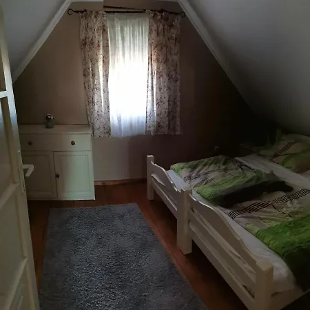 Kotnyek Nyaralo Balatonkeresztúr