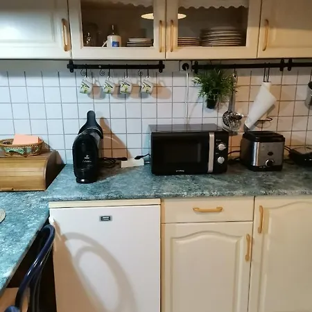 펜션 Kotnyek Nyaralo Balatonkeresztúr